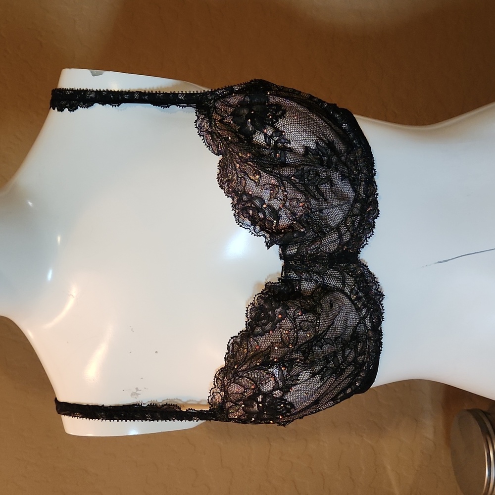Victorias Secret Black Lace Bra (0698)